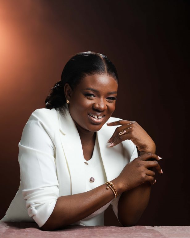 A picture of Dami Fayanjuola, the Founder of Peepuu